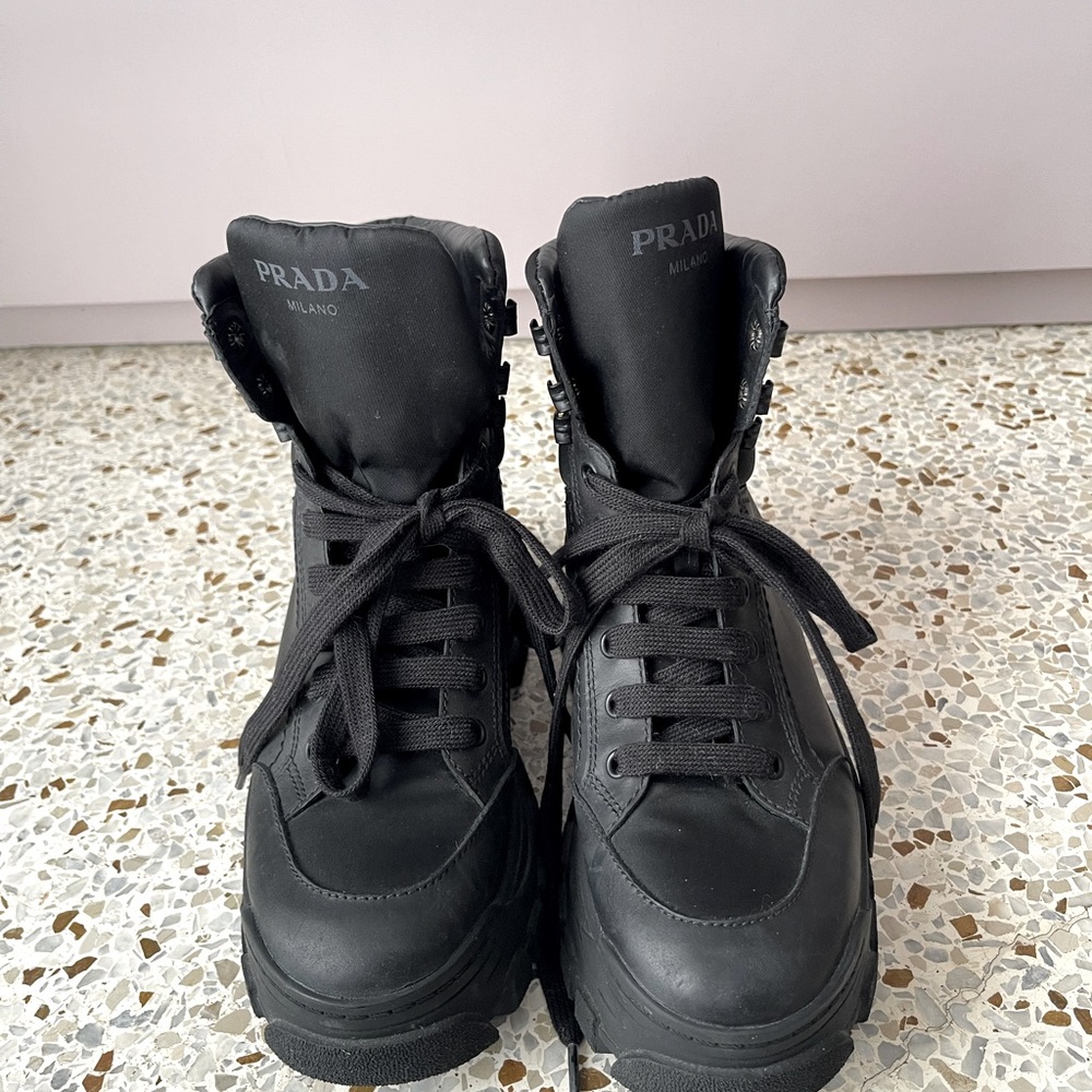 Prada black combat/biker/platform boots chunky heel 37.5 worn twice! Leather!